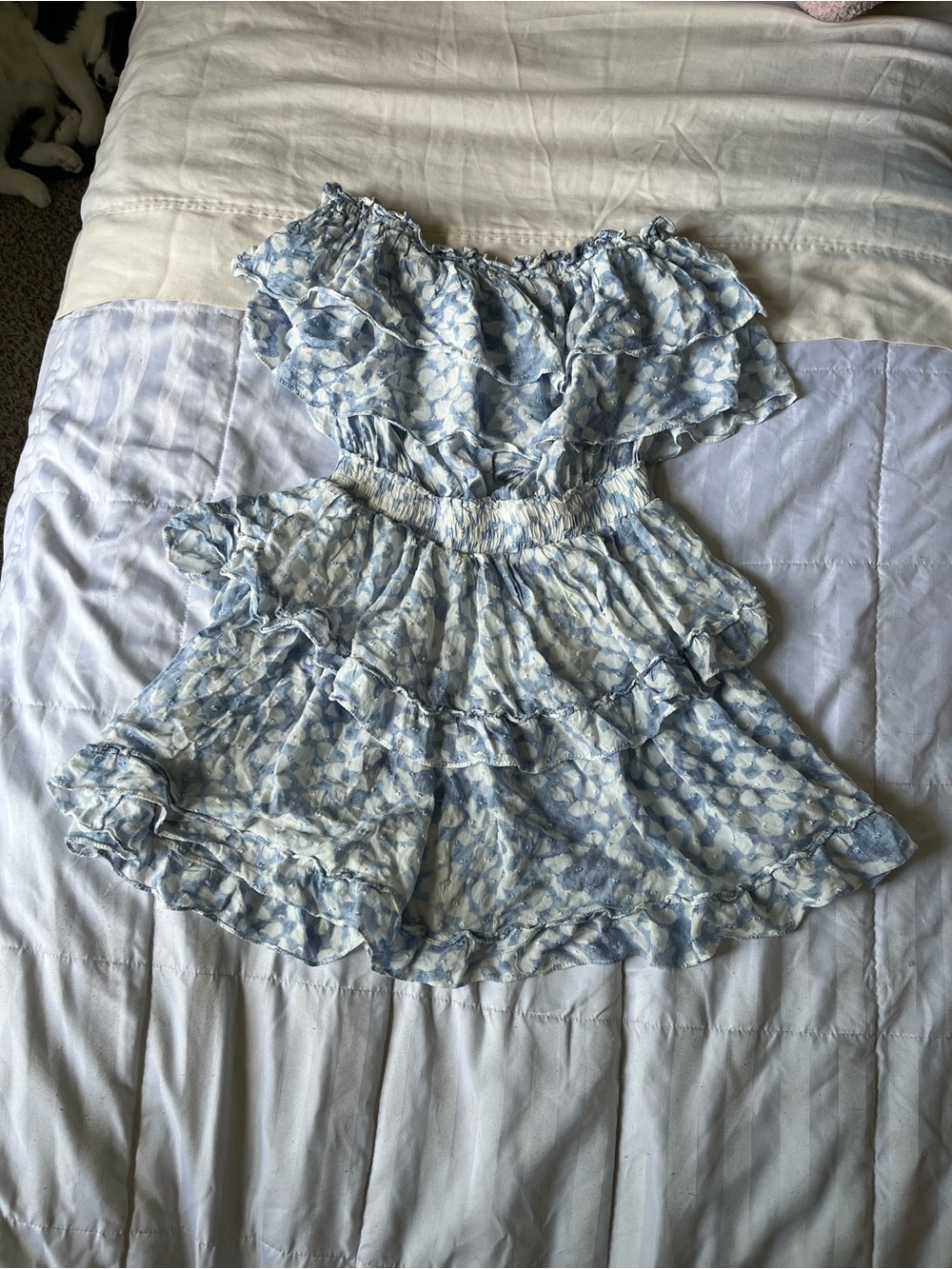 Strapless tiered dress